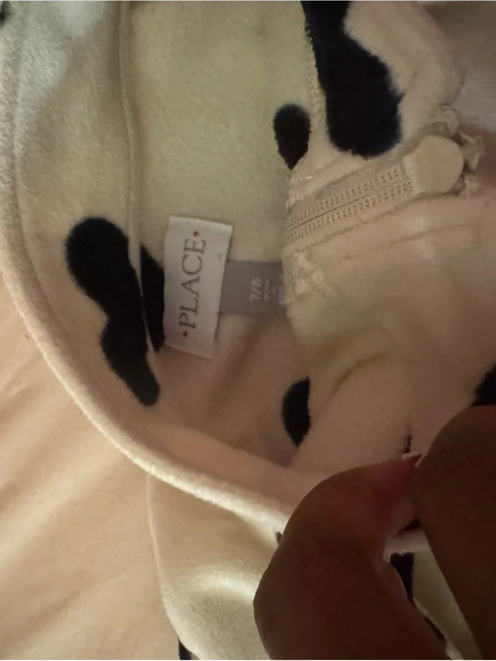 The Children's Place White Sweater with Black Heart Print